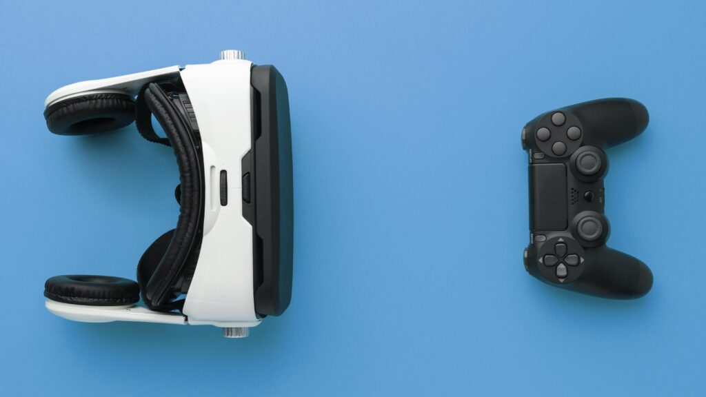 top-view-virtual-reality-headset-with-joystick